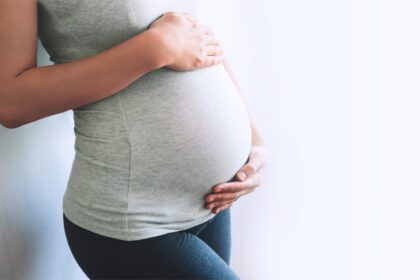 pregnant women having 13 babies