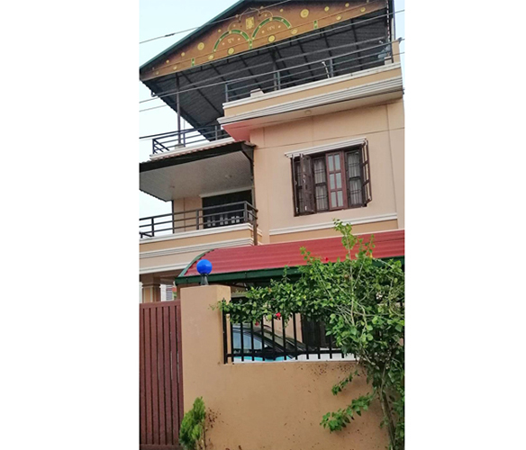 rabi-lamichhane-driver-fell-from-rooftop-of-the-house