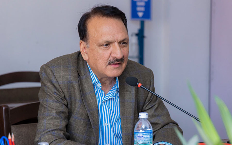 FinMin Mahat