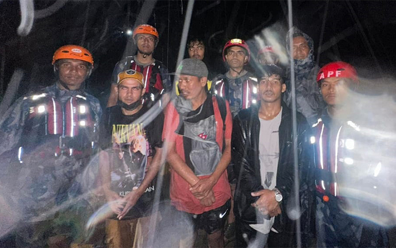 rescue of 4 people