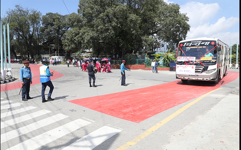 Ratnapark-Suryabinayak express bus